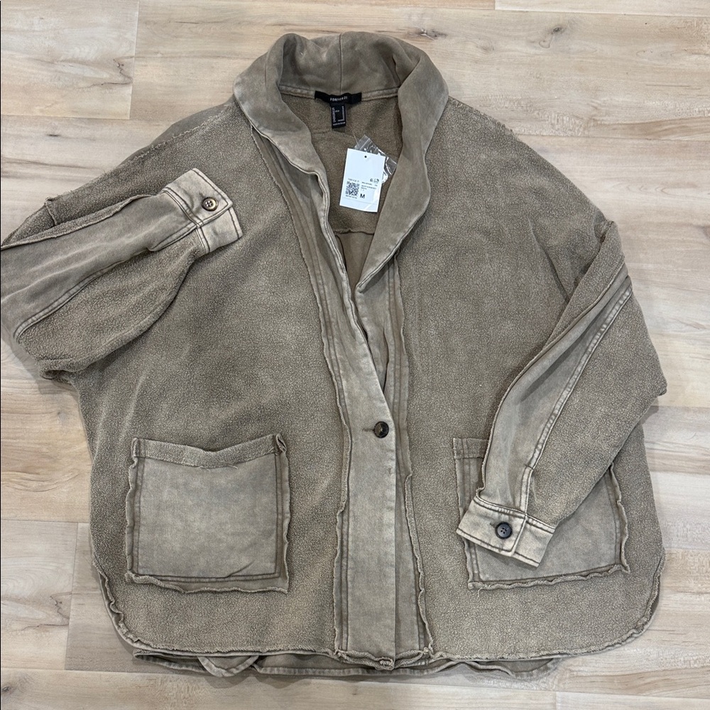 Oversized Tan Sweatshirt Jacket with Pockets